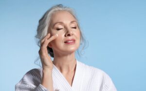 crema rughe 60 anni crema viso antirughe Crema viso rassodante Quali creme consigliano i dermatologi creme viso over 60 anni