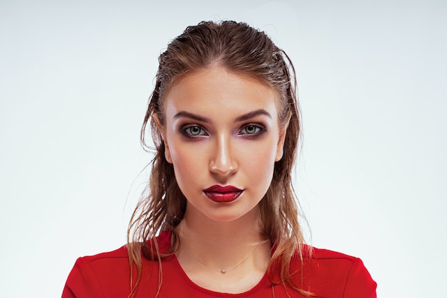 Trucco donna autunno inverno 2023 2024 e tendenze make up 2024